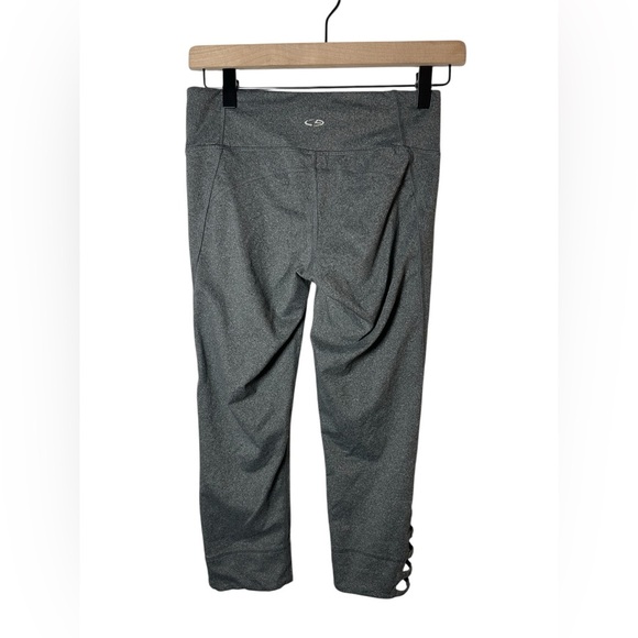 Champion Duo Dry+ Capri Leggings Gray Strappy Hem Women’s Size Small - Picture 4 of 6